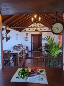 Restaurace v ubytování Casa El Faro