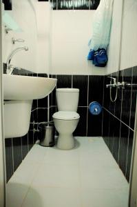 Koupelna v ubytování Tolga Hotel