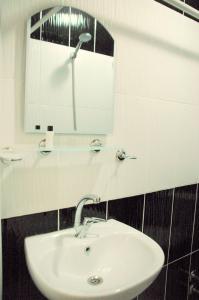 Koupelna v ubytování Tolga Hotel