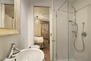 Koupelna v ubytování Boutique Hotel Solaz