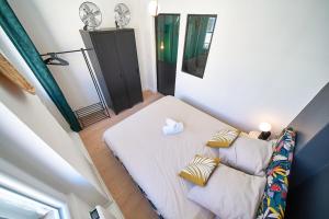 Fotografia z galérie ubytovania Chez Jules- Charmant 4 pers- métro Charpennes v destinácii Villeurbanne