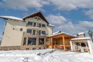 Bygningen som villaen ligger i