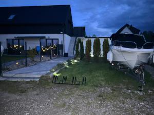 Vonkajšia záhrada v ubytovaní Koniec Świata Stare Sady