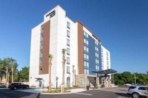 uma representação da frente do hotel em SpringHill Suites by Marriott Ocala em Ocala