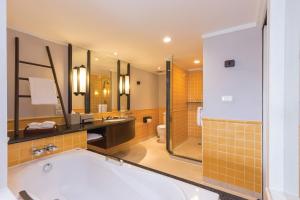 Sheraton Samui Resort的一间浴室