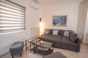 Posezení v ubytování Apartment with view in Kiveri, near Nafplio