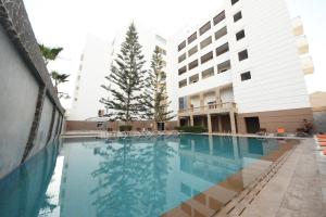 Bassein majutusasutuses Agyad Maroc Appart-Hotel või selle lähedal