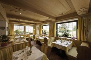 Istumisnurk majutusasutuses Hotel Am Fels