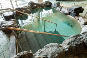 Hồ bơi trong/gần Enakyo Onsen Hotel Yuzuriha