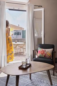 A seating area at Casa Alicante - Relax in a unique environment