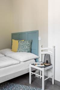 A bed or beds in a room at Casa Alicante - Relax in a unique environment