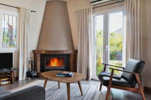 A seating area at Casa Alicante - Relax in a unique environment