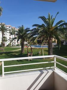 Vonkajšia záhrada v ubytovaní Apartamento estilo Mediterráneo. Segundo Montañar.