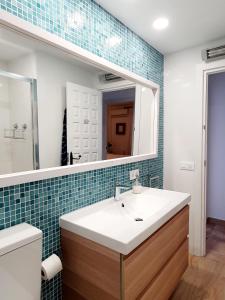 Kúpeľňa v ubytovaní Apartamento estilo Mediterráneo. Segundo Montañar.