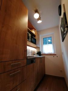 Kuchyň nebo kuchyňský kout v ubytování Haus Bergliebe