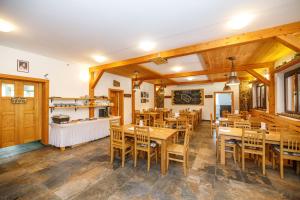 Restaurace v ubytování Pod Břesteckou skalou