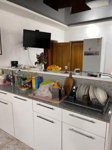 Een keuken of kitchenette bij Rest and go on