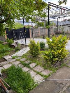 Een tuin van Rest and go on