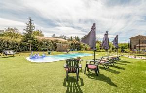 Fotografia z galérie ubytovania Cozy Home In Saignon With Outdoor Swimming Pool v destinácii Saignon