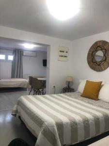Voodi või voodid majutusasutuse Afrodete Hotel toas