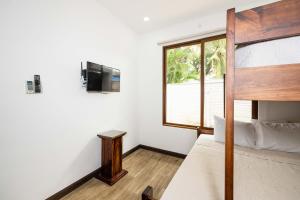 Fotografie z fotogalerie ubytování Casa Blanco in Playa Potero with Pool Just 3 min Walk to Beach v destinaci Potrero