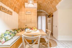 Χώρος καθιστικού στο Cozy house in the old city +3 φωτογραφίες