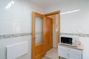 Kuchnia lub aneks kuchenny w obiekcie Cala de Nerja Seaview Casasol