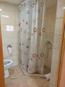 Kupaonica u objektu Etno selo EDEN