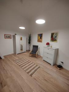 Calm, Artistic Apartment 9th Distric central city 1092 Budapest, 3 Erkel utca kép - 2