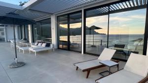 Balkón alebo terasa v ubytovaní Villa Nostos Plakias beachfront sea view privet pool