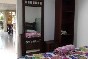 Postel nebo postele na pokoji v ubytování Acogedora casa familiar