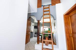 Foto sihtkohas Tamarindo asuva majutusasutuse Monte Perla 3 Ocean View Condo in the Heart of the Action! galeriist