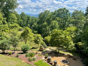 Gallery image of The Great Escape - the ULTIMATE Mountain House in Blairsville