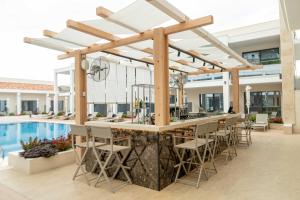 Gallery image of Mirror Hotel in Polykhrono