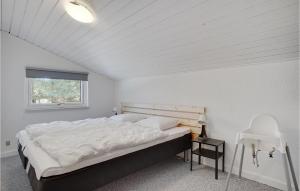 Postel nebo postele na pokoji v ubytování Holiday Home Søndertoften Blåvand I