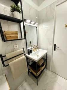 COSY COCOON - 2 to 4 travelers.
