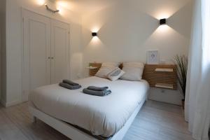 Zdjęcie z galerii obiektu Atlantic Selection - Appart Baiona - Au coeur de la ville w Bajonnie
