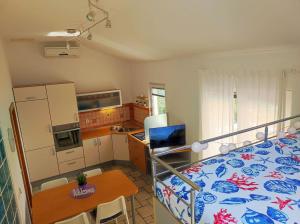 Kuchyňa alebo kuchynka v ubytovaní Lavanda apartment