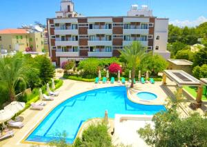 Gallery image of Park Palace Hotel in Kyrenia