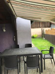 Ogród w obiekcie Gîte plain-Pied avec jardin du Centre Alsace