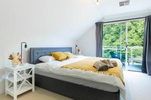 Cama ou camas em um quarto em Modern Town house - Close to CBD