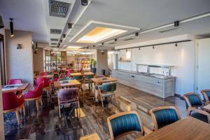 Pub eller bar på Kavala Resort & Spa