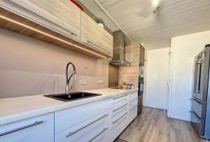Fotografie z fotogalerie ubytování Villa Familiale en Provence avec Piscine v destinaci Le Castellet