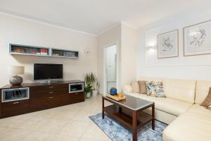 TV a/nebo společenská místnost v ubytování Apartman Marina