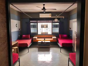 Posezení v ubytování Amity Poshtel