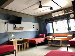 Posezení v ubytování Amity Poshtel