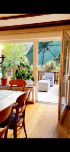 Ein Balkon oder eine Terrasse in der Unterkunft Ferienhaus Dhrontal