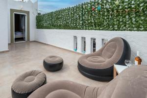 A seating area at traditional suburbs maisonette