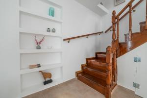 Kép traditional suburbs maisonette szállásáról Koszban a galériában