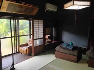 Posezení v ubytování 島旅農園ほとり お手紙と農の宿